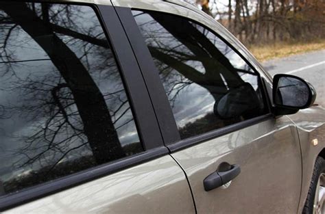 MMDA plans to strictly regulate car window tints.